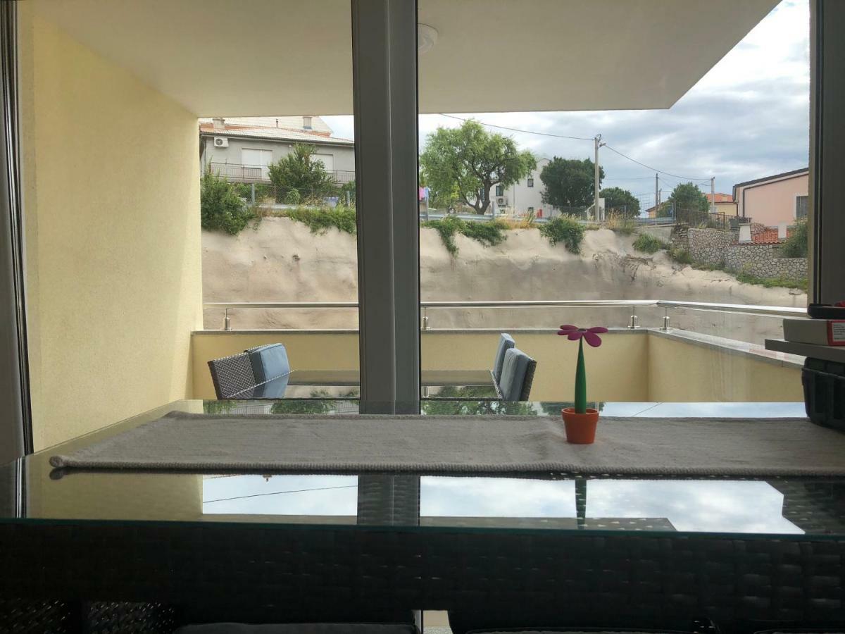 Apartment Zeljkica - Villa Sunce سينج المظهر الخارجي الصورة